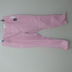 NWT ST JOHN BAY PINK JEANS SIZE 16